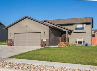 4339 Duckhorn St, Rapid City, SD 57703