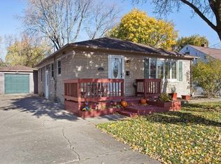 1437 Eliza St, Green Bay, WI 54301