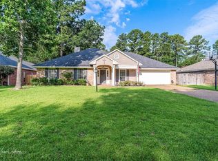 221 Winged Foot Dr, Shreveport, LA 71106