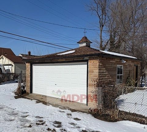 2nd image of 18403 Conley St