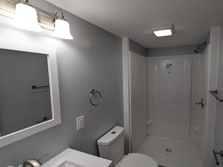 344 Wilshire Dr — Photo 4