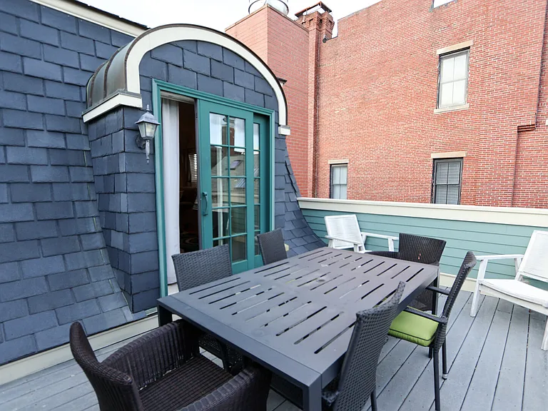 Harvard St — Photo 25