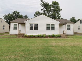 933 E 37th Pl, Tulsa, OK 74105