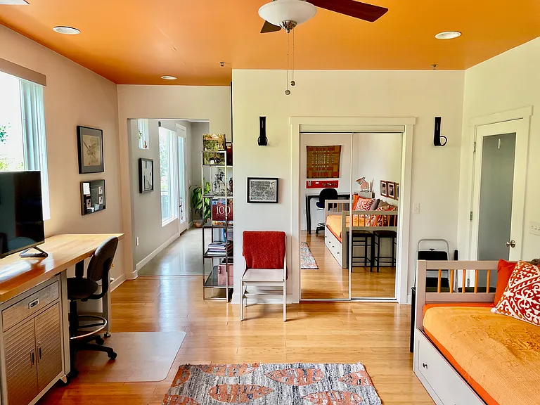 1032 Jackson St — Photo 39