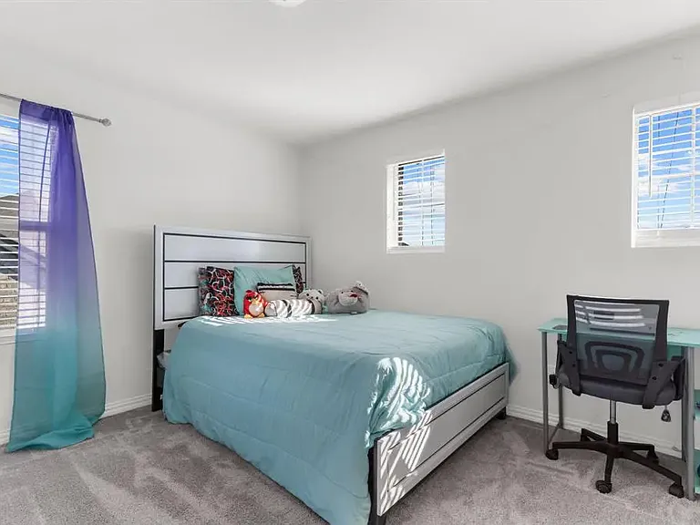 608 Fawn Valley Dr — Photo 16