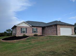 32 Mill Landing Drive, Picayune, MS 39466