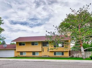 1010 W 15th Pl, Kennewick, WA 99337