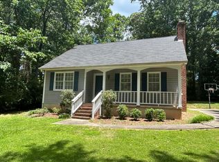 1080 Lois Ln, Athens, GA 30606