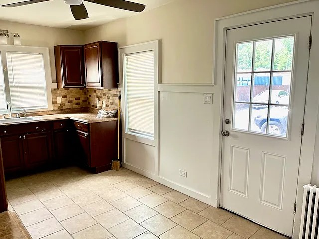 Marble Ave — Photo 4