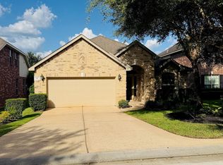 42 Black Swan Ct, Magnolia, TX 77354