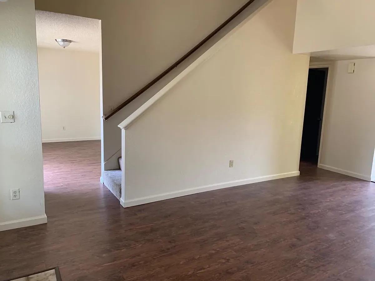 Building Photo - 2579 Duet Dr