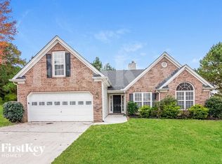 8954 Lake Ct, Union City, GA 30291