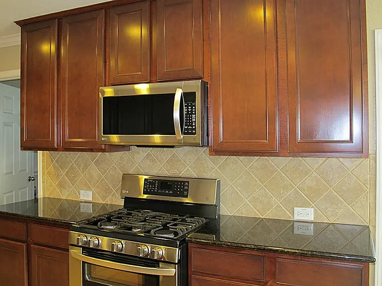 6422 Saragosa Crossing Ln — Photo 10