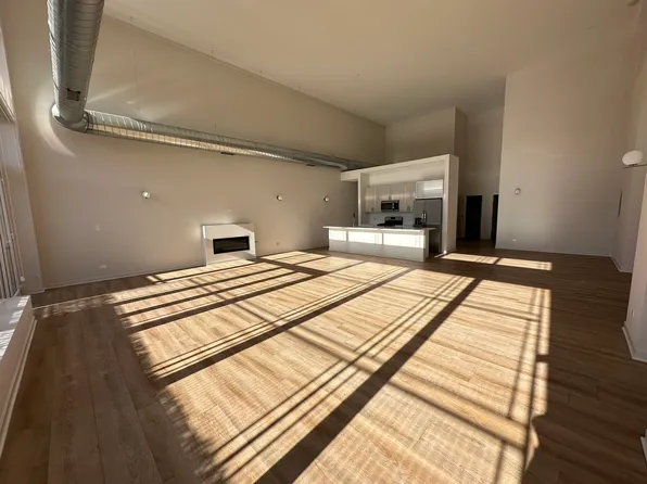 3207-103 N Narragansett Ave, Chicago, IL