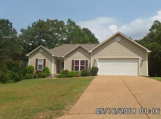 65 Cedar Brook Ln, Henderson, TN 38340