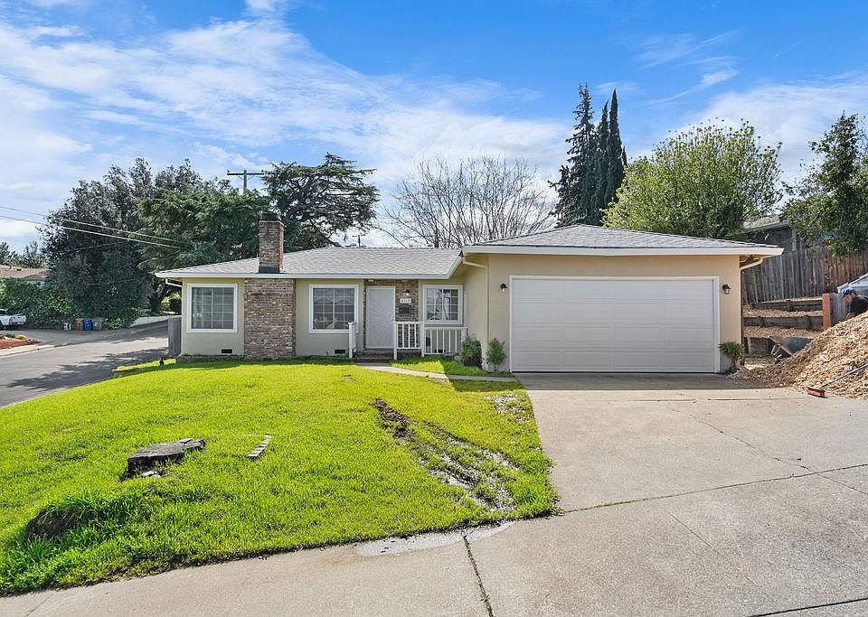 1st image of 4215 Hillview Dr