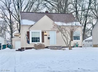 3048 7th St, Cuyahoga Falls, OH