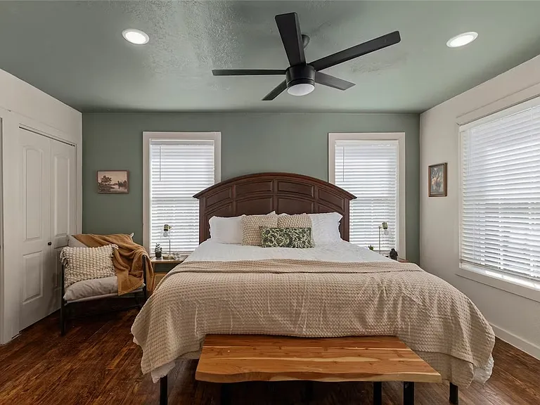 207 N Preston Ave — Photo 24