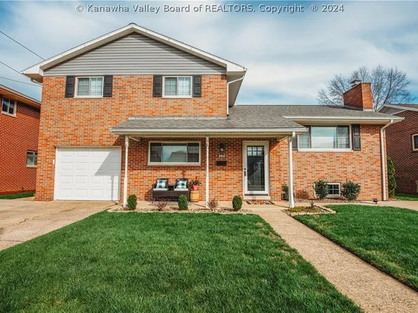 995 Samuels Ave, Barboursville, WV 25504