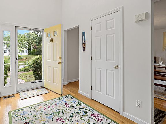2nd image of 82 Falling Leaf Lane