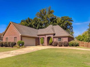 249 E Pinebrook Dr, Brandon, MS 39047