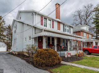 377 E Main St, New Holland, PA