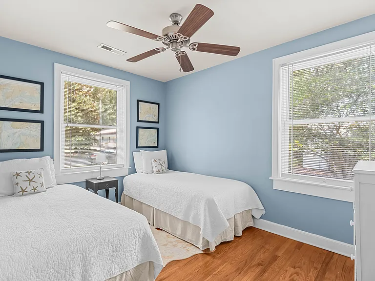 306 Yates Ave — Photo 17