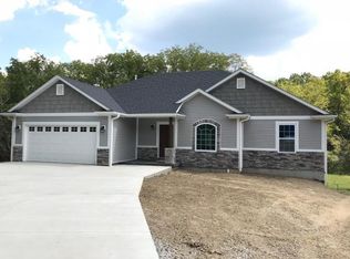 6470 S Allton Park Rd, Columbia, MO 65203