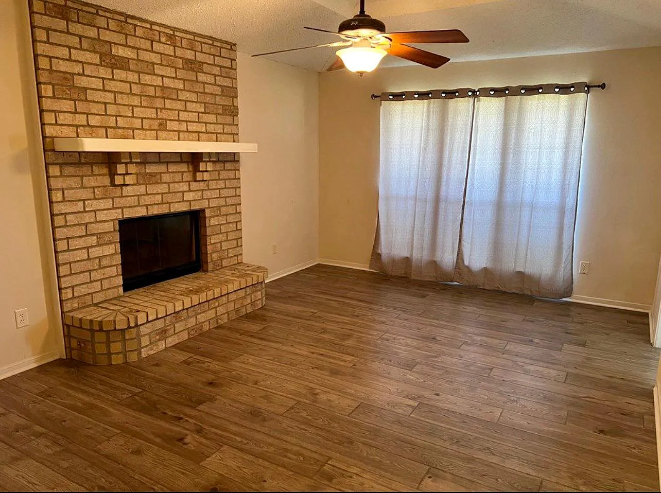 1319 Canal Ave — Photo 3