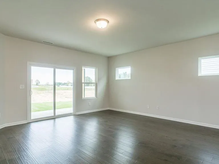 219 Watauga Lake Dr — Photo 13