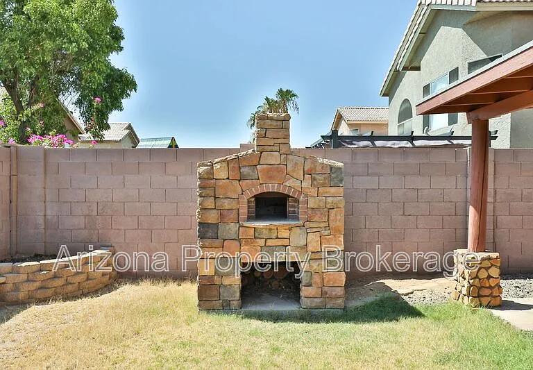 4601 E Scott Ave — Photo 38