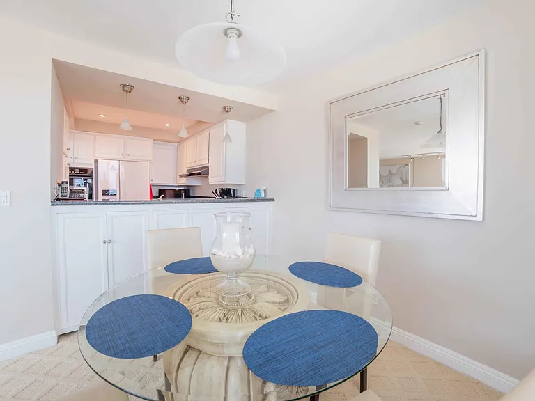 1007 S Catalina Ave — Photo 11
