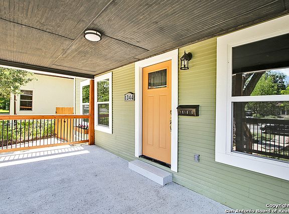 5th image of 1344 E Highland Blvd