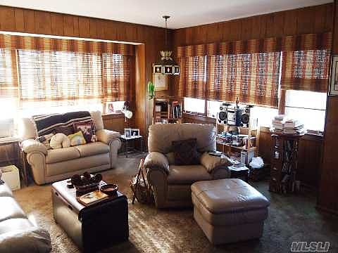 5th image of 77 Fairview Dr