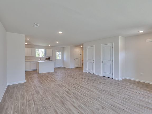 5th image of 665 Cedar Brook Dr Lot 116