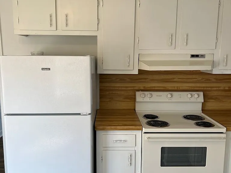 55 W Washington St — Photo 4