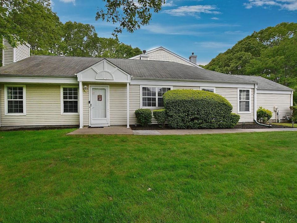 1st image of 83 Fox Court
