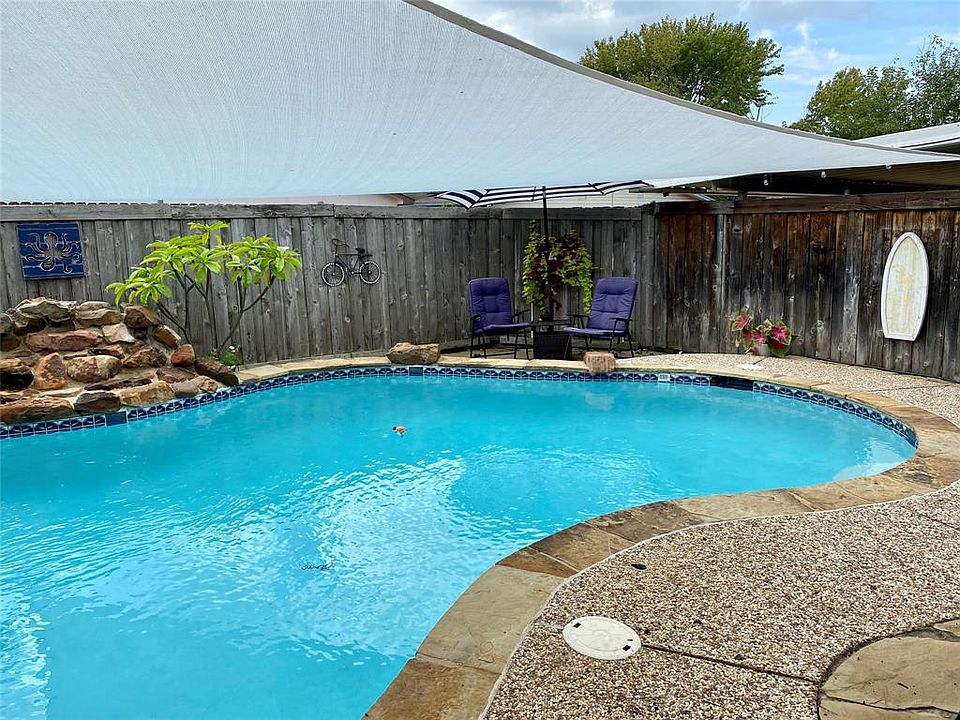 1st image of 5004 Roberts Dr
