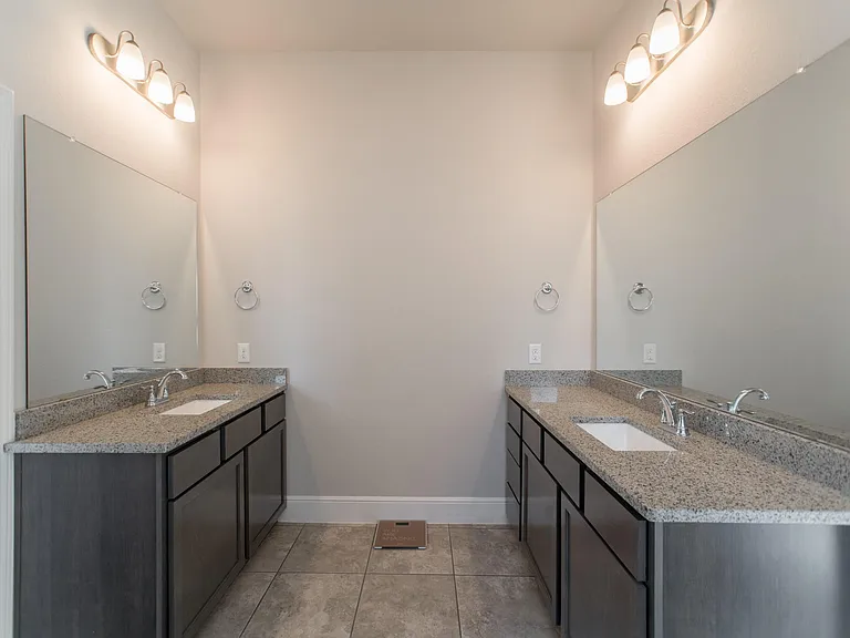10054 Preserve Way — Photo 26