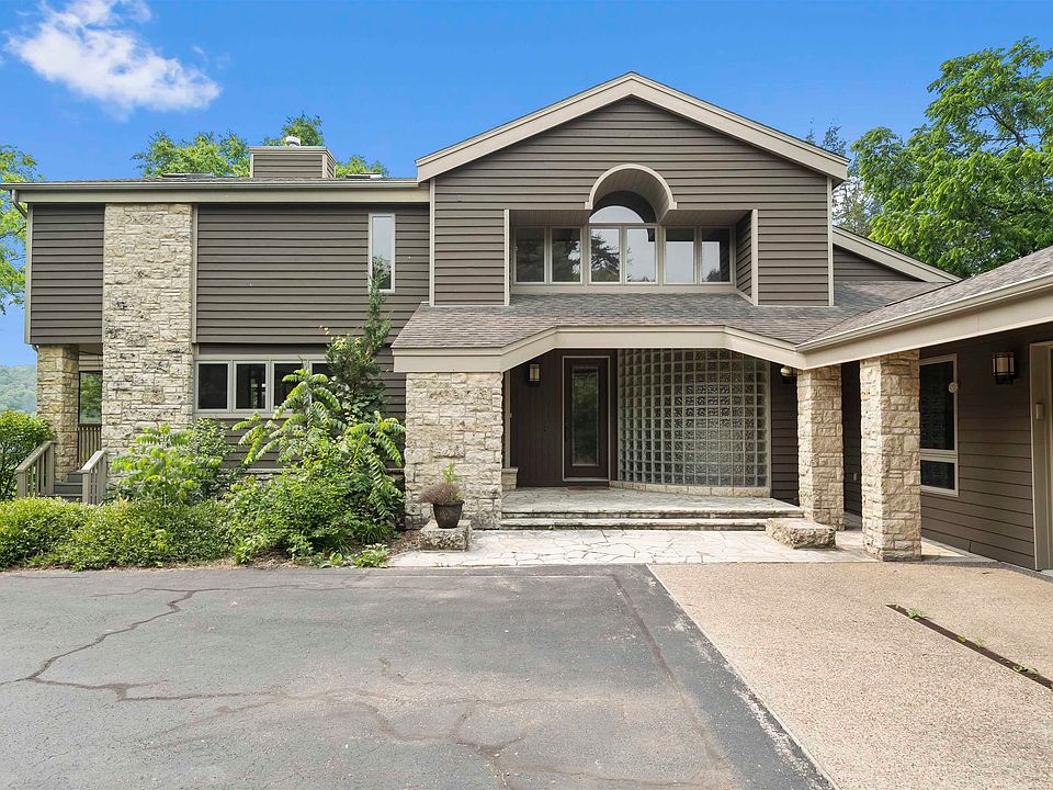 29 Harbor Dr, Galena, IL 61036 Zillow