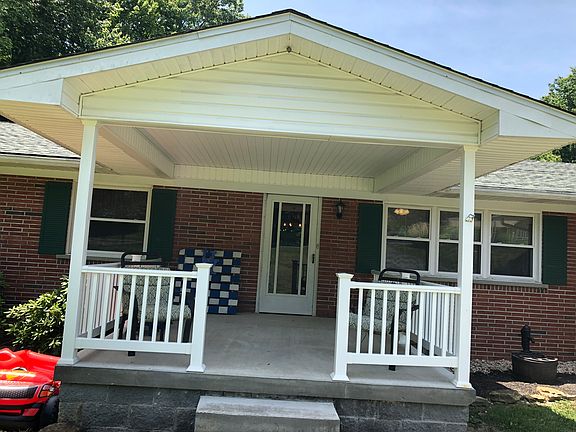 3rd image of 601 N Highland Dr