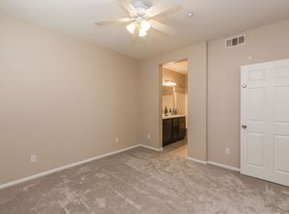 31174 Strawberry Tree Ln, Temecula, CA 92592