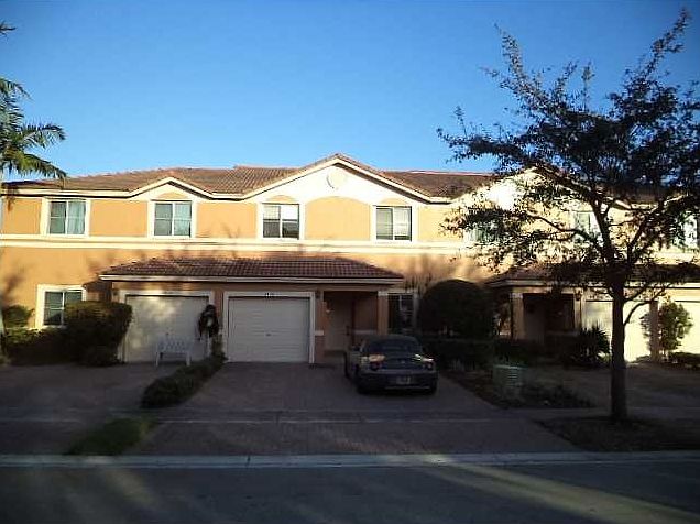 1st image of 2410 NW 99th Way