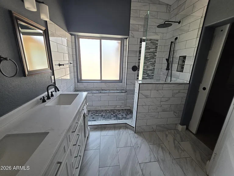 2442 E Nathan Way — Photo 5