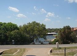 2nd image of 4326 Crescent Dr