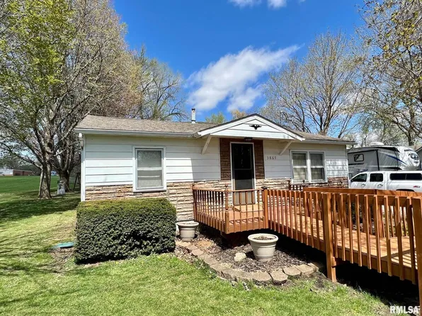 3867 W 2nd St, Montpelier, IA 52759