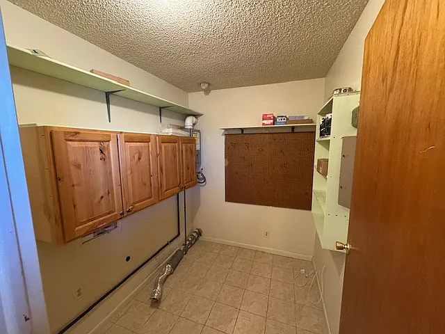 1112 W Saratoga Ave — Photo 8
