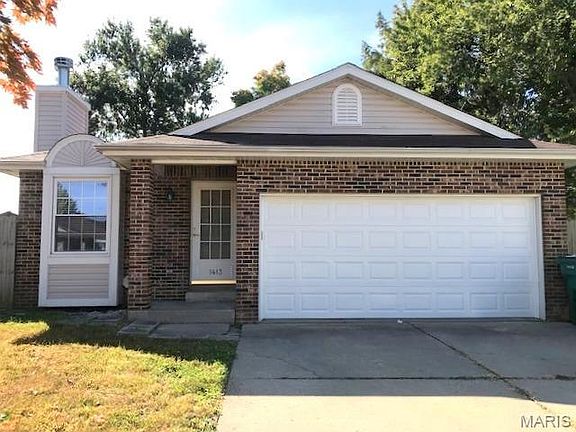 2nd image of 1413 Royal Oak Ct