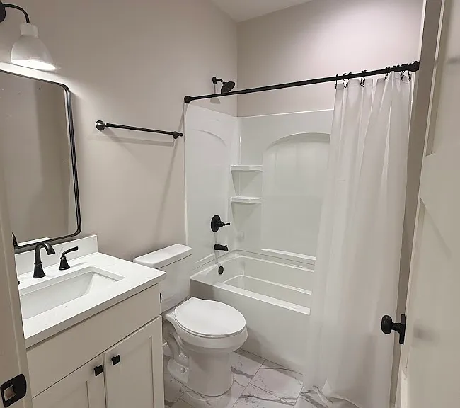 13 Vine St NE #13 — Photo 27