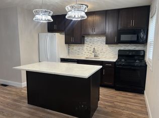 Anic Townhomes, Saint Louis, MO 63122